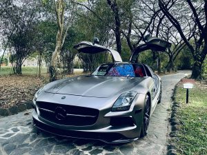 Làm bóng mạ Crom Mercedes