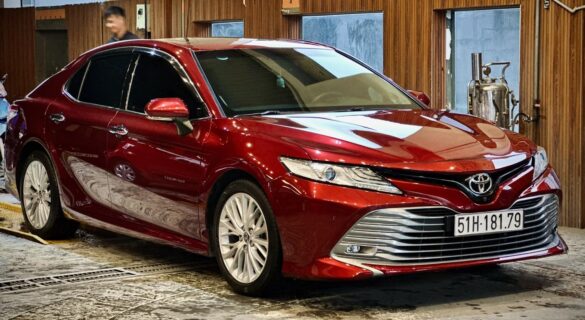 Sơn xe camry